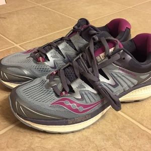 NWT Saucony Running Shoes